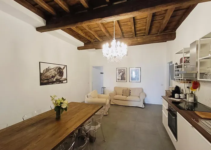 La Tua Casa A Viadelcorso Апартаменты